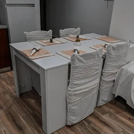 J&m Sea View Guest house *