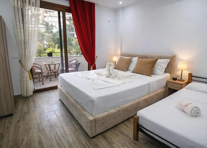 J&m Sea View Guest house *