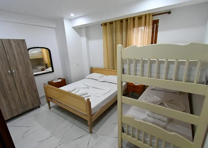 J&m Sea View Guest house Vlore